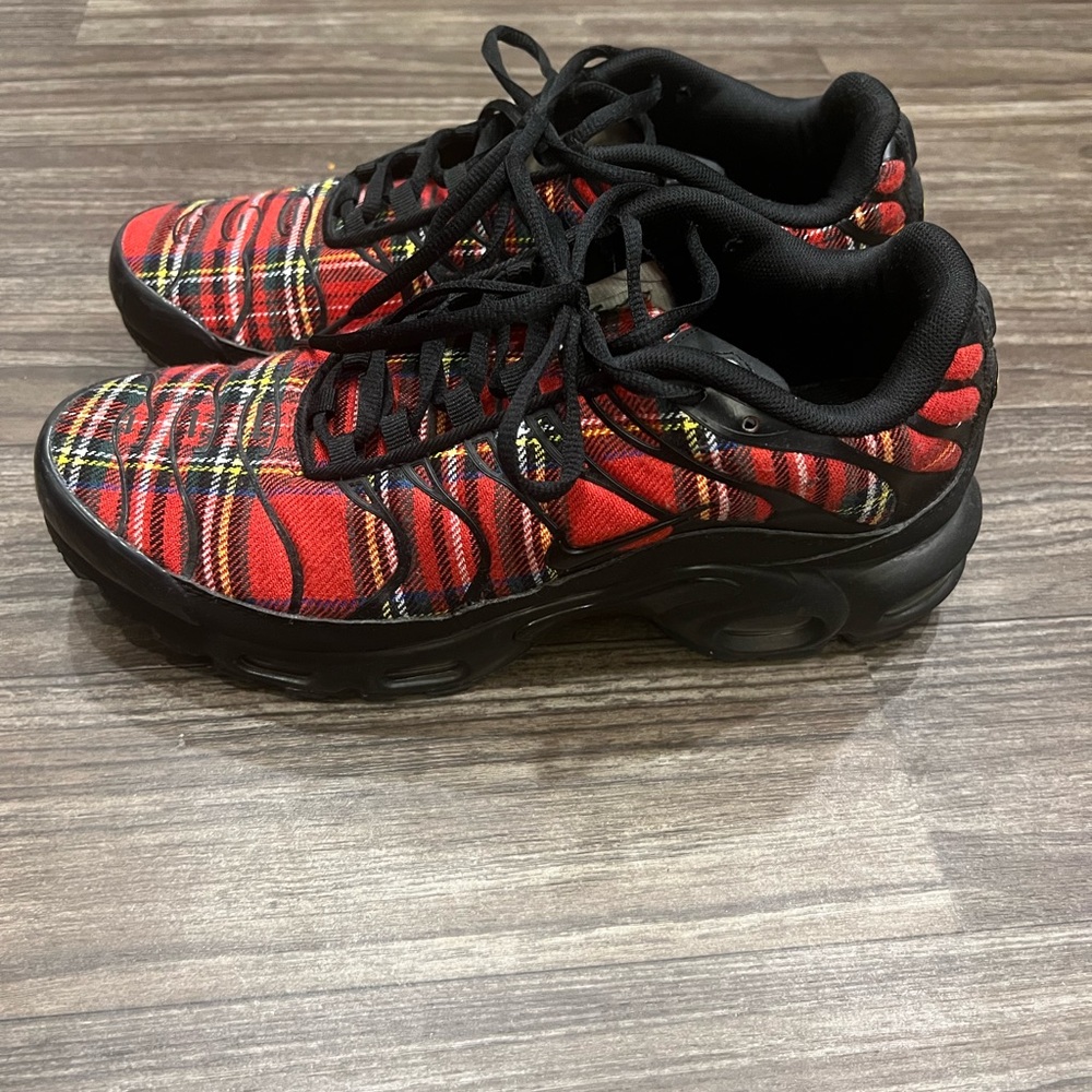 Air Max Plus “Tartan”